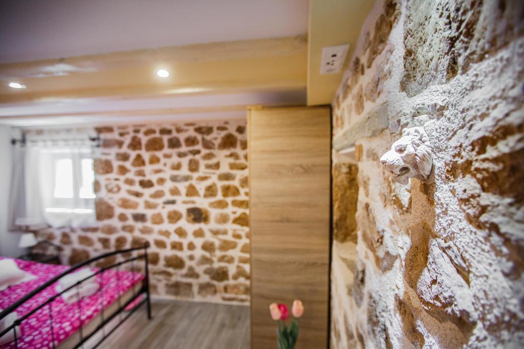 Studio Apartments Bonaca Сплит Экстерьер фото